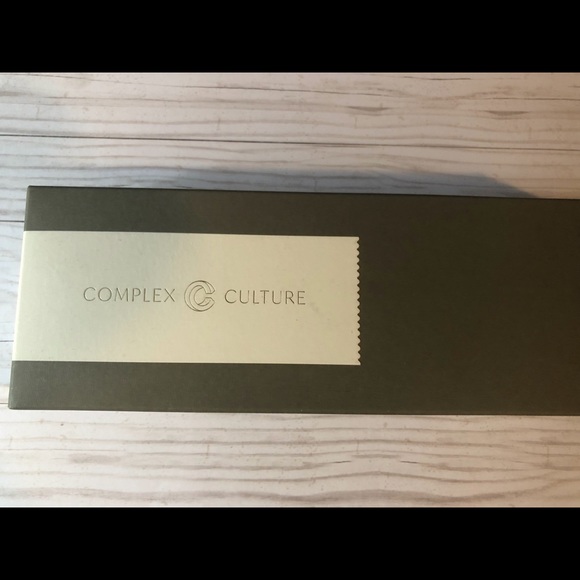 Massaging t bar facial tool - Picture 2 of 3